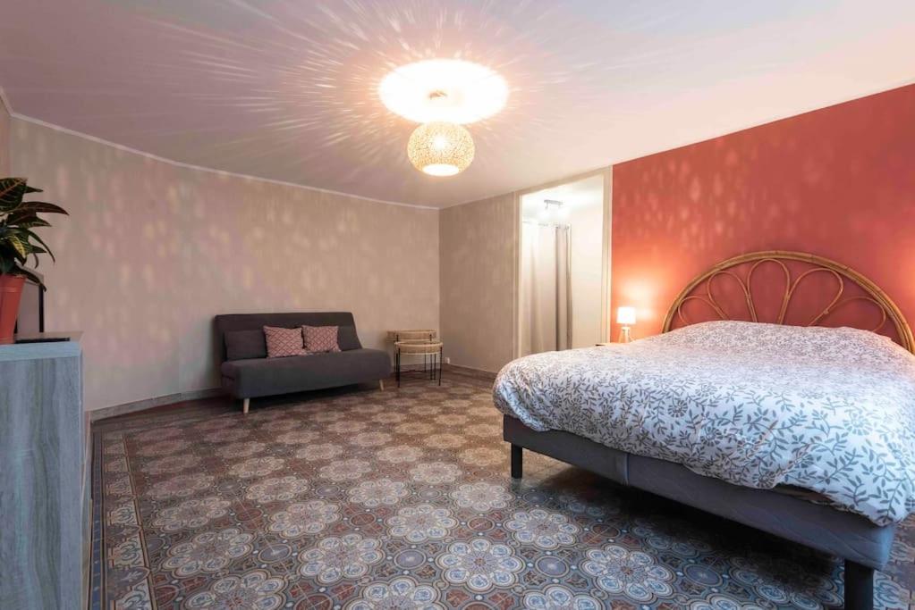 Spacieux- Le Clos Lingon Macon Bagian luar foto